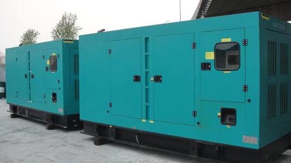 荣成康明斯400kw大型柴油二手发电机组